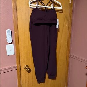 Lululemon joggers and bra set black plum